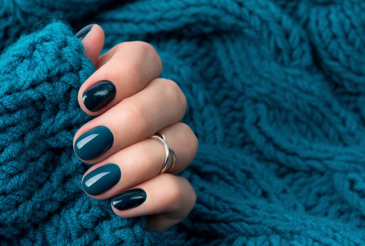 ¡Descubre la Elegancia Duradera con el Esmalte Semipermanente para Uñas de Semilac!